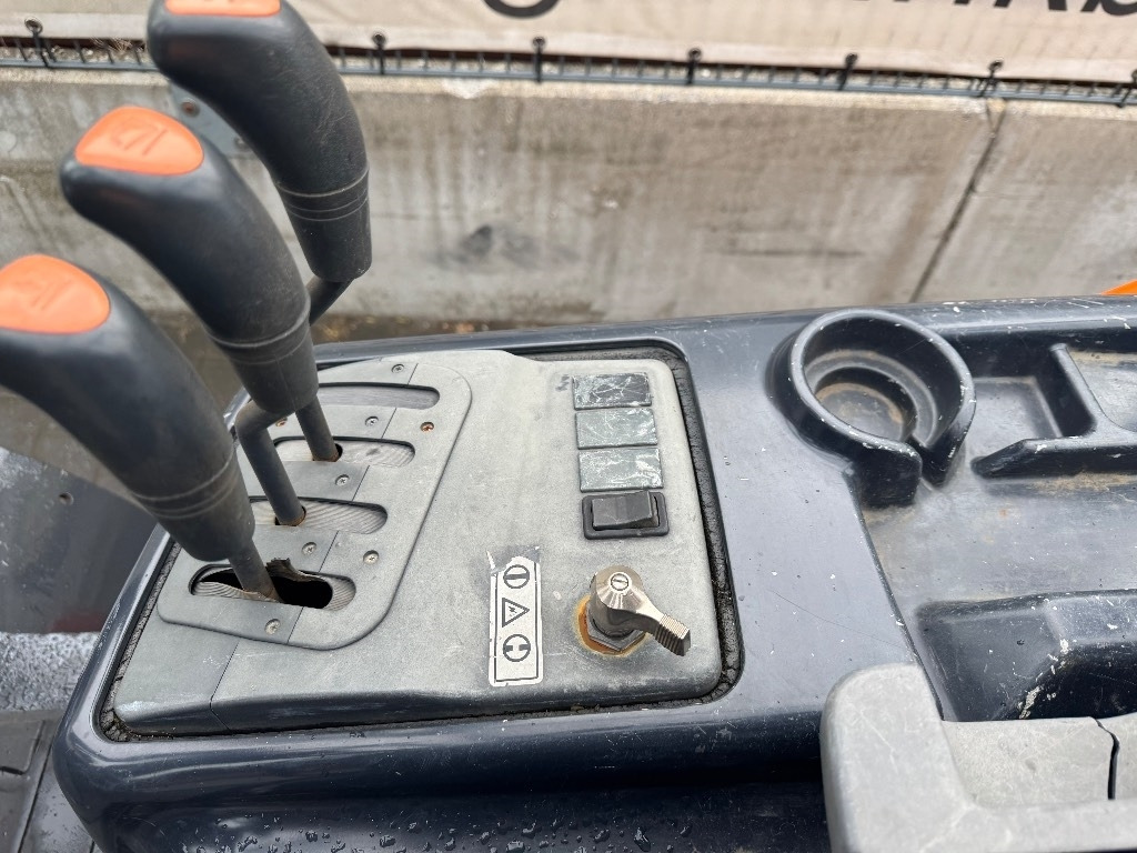 Diesel forklift Doosan D 40 SC-7: picture 6