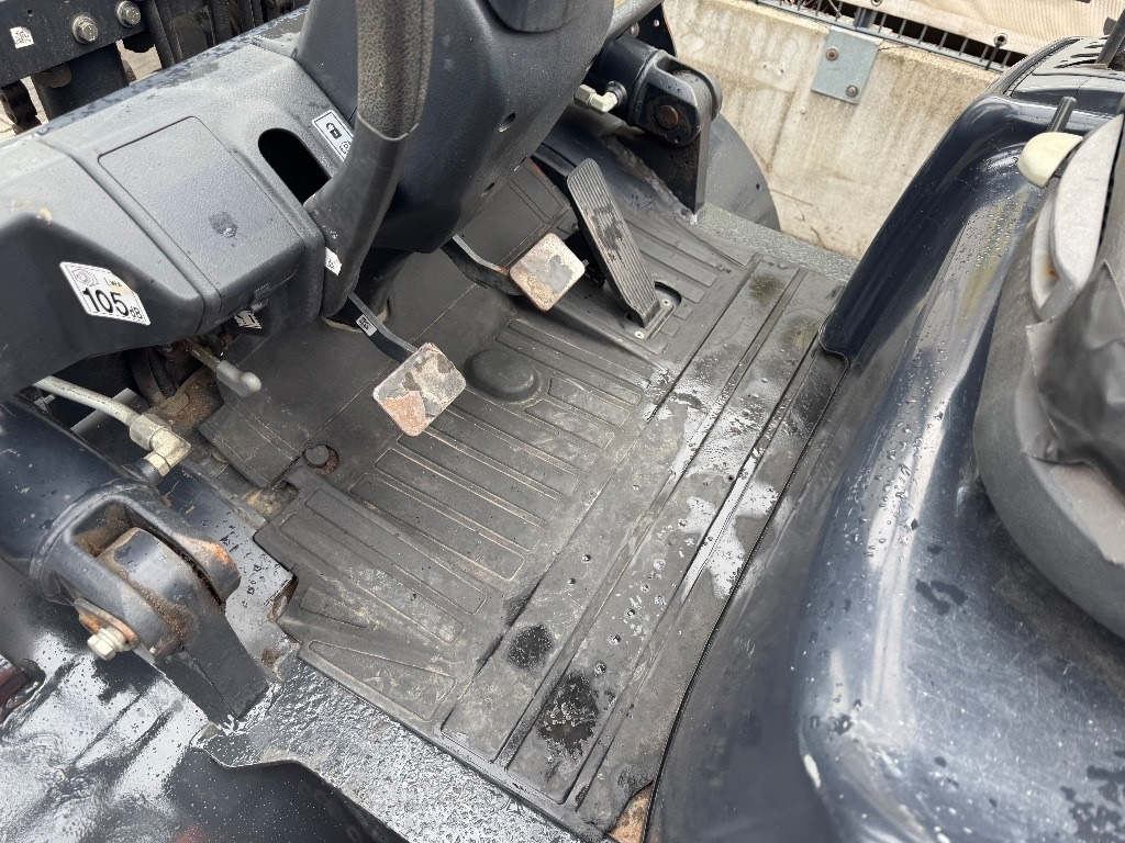 Diesel forklift Doosan D 40 SC-7: picture 7