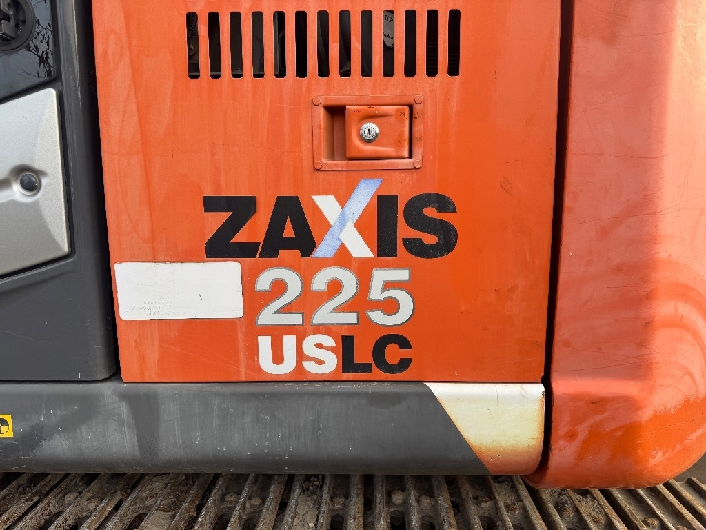 Hitachi ZX 225 US LC-3 - Crawler excavator: picture 2 Hitachi ZX 225 US LC-3 - Crawler excavator: picture 2