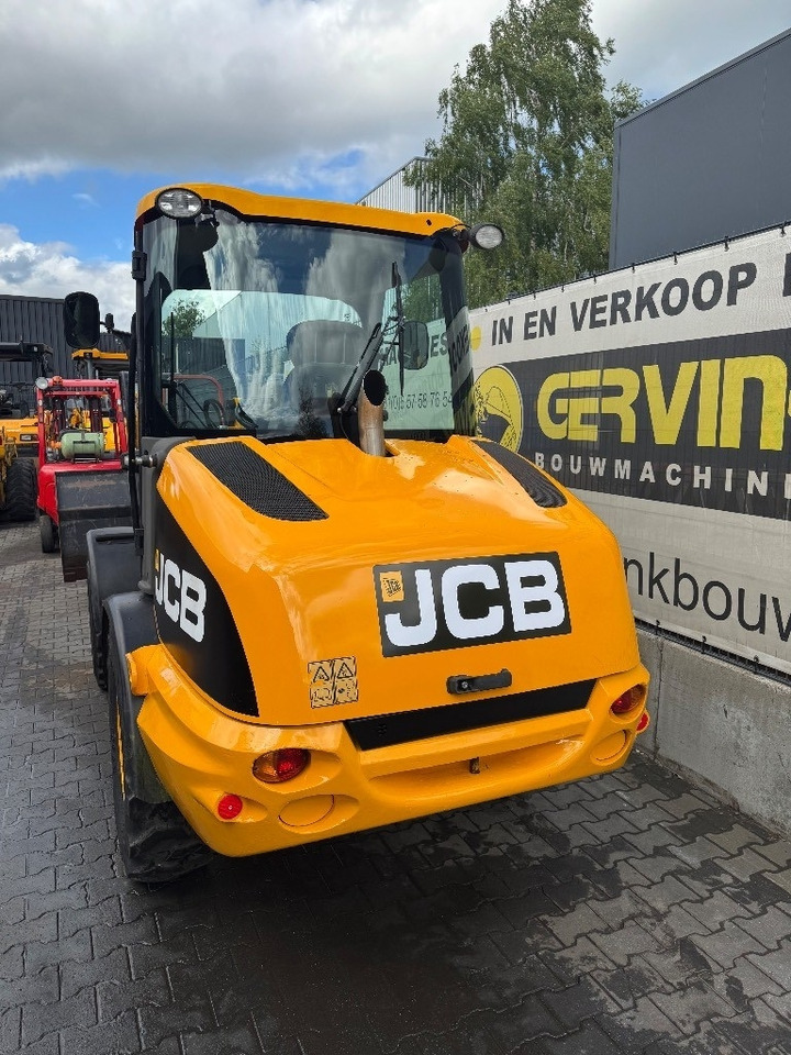 JCB 406 - Wheel loader: picture 3 JCB 406 - Wheel loader: picture 3