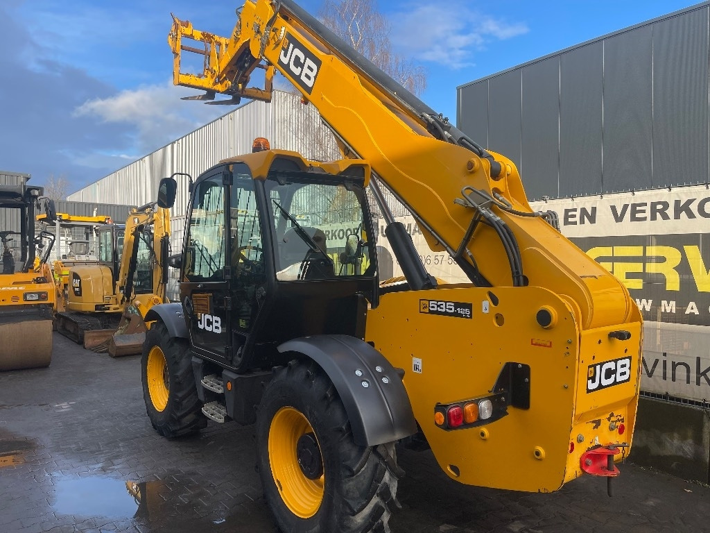 JCB 535-125 - Telescopic handler: picture 3 JCB 535-125 - Telescopic handler: picture 3