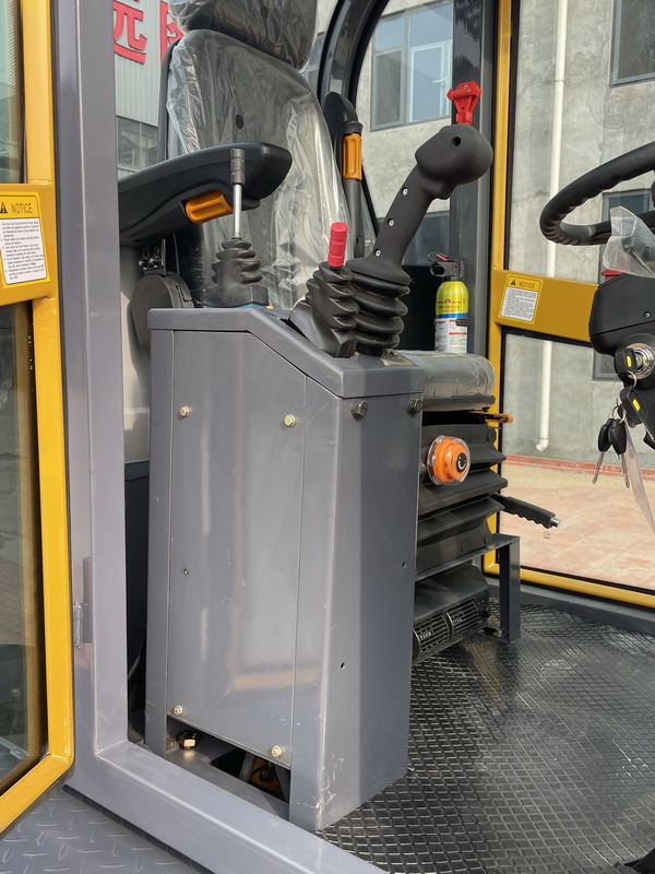 Qingdao Promising CE Telescopic Loader ZL15 - Telescopic wheel loader: picture 3 Qingdao Promising CE Telescopic Loader ZL15 - Telescopic wheel loader: picture 3