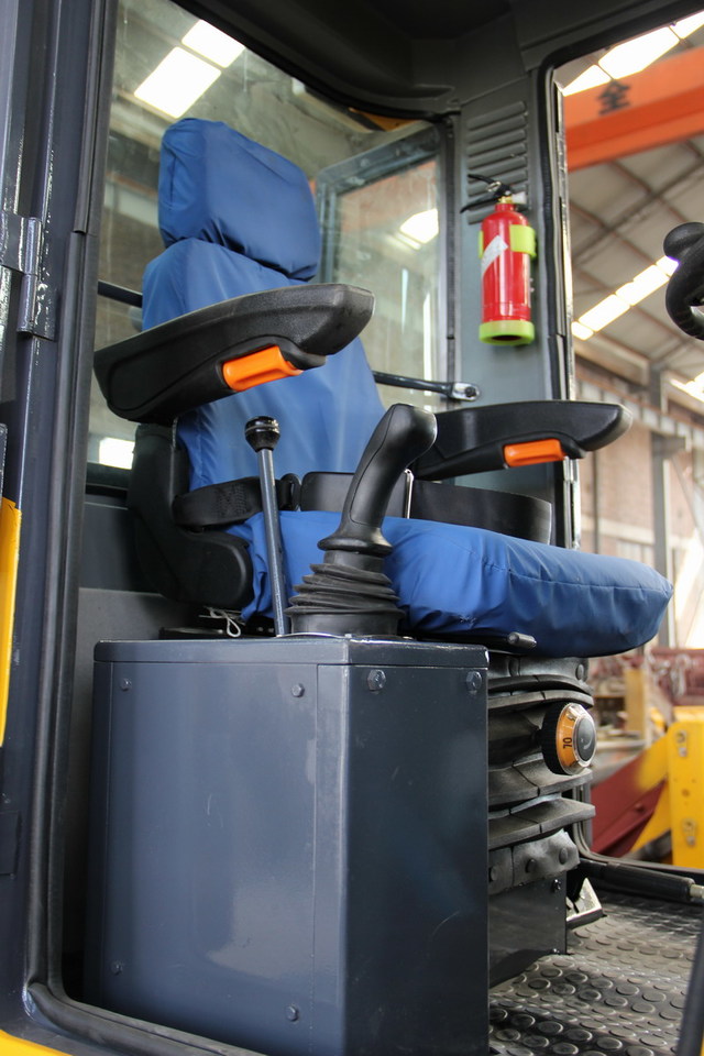 Qingdao Promising Compact CE Wheel Loader ZL18F leasing Qingdao Promising Compact CE Wheel Loader ZL18F: picture 8