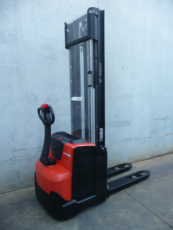BT SWE120 Li-ion - Stacker: picture 3 BT SWE120 Li-ion - Stacker: picture 3