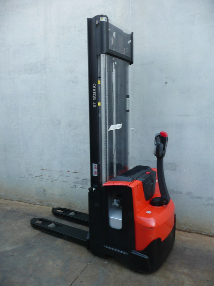 BT SWE120 Li-ion - Stacker: picture 1 BT SWE120 Li-ion - Stacker: picture 1