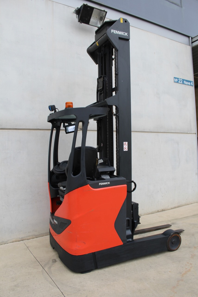 Linde R16-01 - Reach truck: picture 2 Linde R16-01 - Reach truck: picture 2