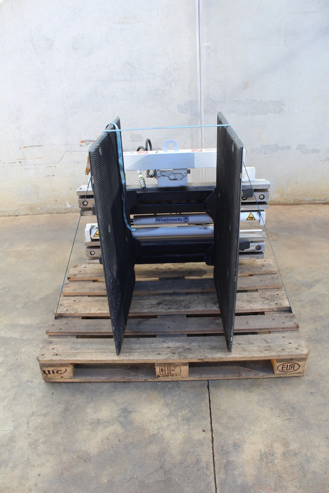 RONCARI UEB208100B0L060 - Clamp: picture 1 RONCARI UEB208100B0L060 - Clamp: picture 1