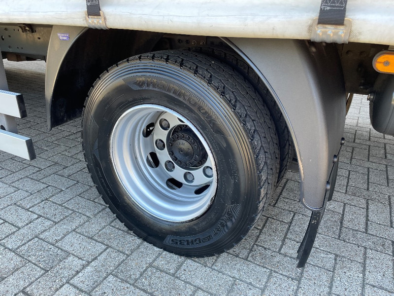 Box truck DAF LF220: picture 13 Box truck DAF LF220: picture 13