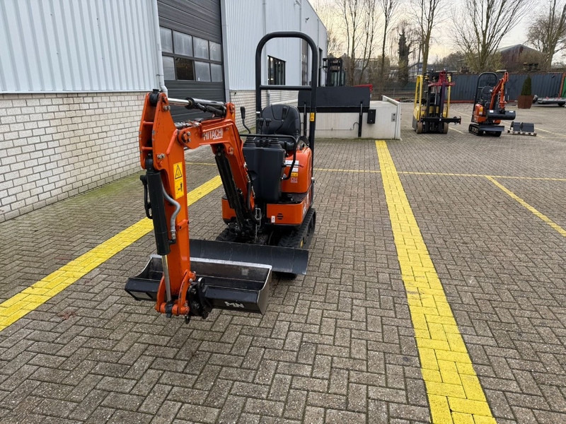 Hitachi ZX 10 U-6 - Mini excavator: picture 2 Hitachi ZX 10 U-6 - Mini excavator: picture 2