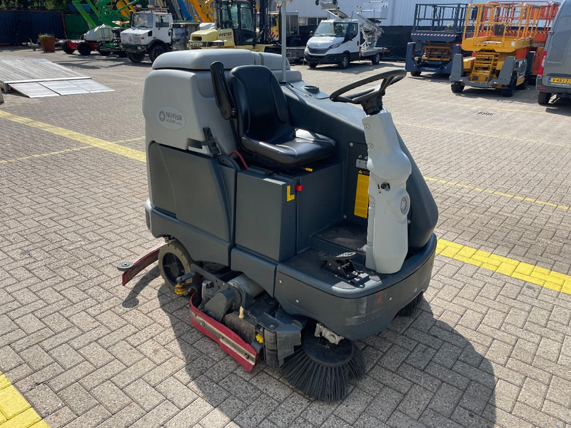 Nilfisk SC 6500 1300C - Road sweeper: picture 5 Nilfisk SC 6500 1300C - Road sweeper: picture 5