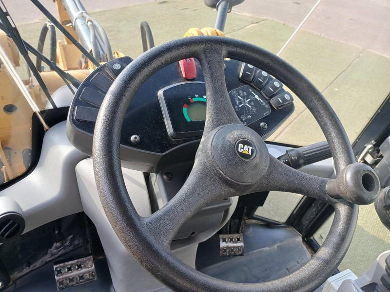 Wheel loader Cat 906H, Hjullastare: picture 11