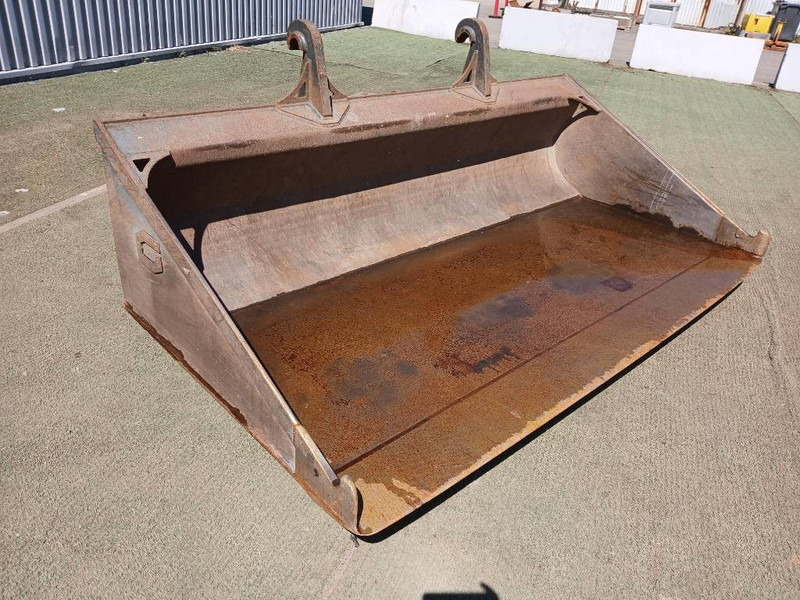 Gjerstad Planeringsskopa 2700mm - Bucket for Construction machinery: picture 2 Gjerstad Planeringsskopa 2700mm - Bucket for Construction machinery: picture 2