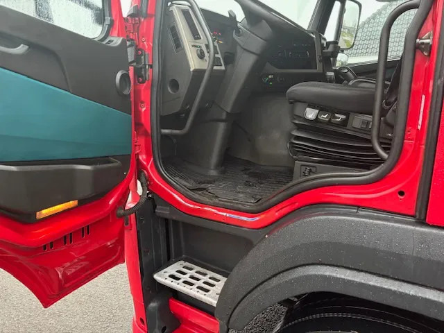 Tractor unit Volvo FM 410 tractor head Tipper Hydraulics MOT 11-05-2026: picture 17