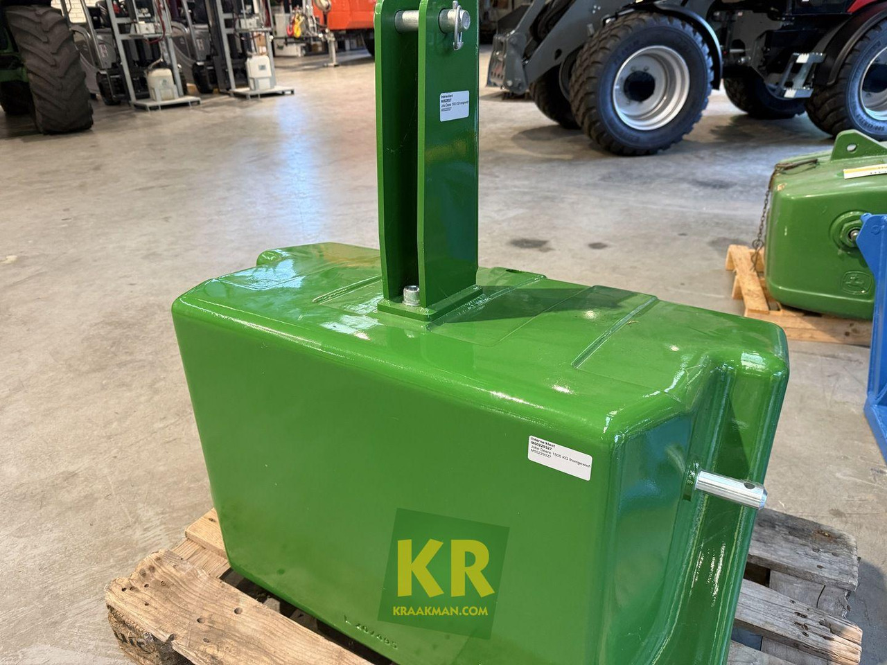 1500 KG John Deere - Counterweight: picture 2 1500 KG John Deere - Counterweight: picture 2