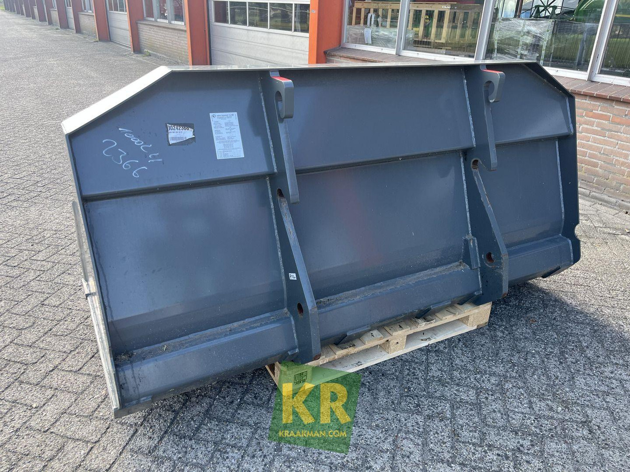 2400 HVF GRONDBAK Kramer - Loader bucket for Construction machinery: picture 2 2400 HVF GRONDBAK Kramer - Loader bucket for Construction machinery: picture 2
