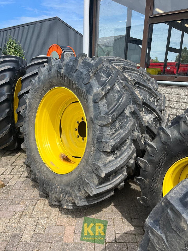 580/70r38 en 540/65r28 Trelleborg op wiel Trelleborg - Tire for Agricultural machinery: picture 1 580/70r38 en 540/65r28 Trelleborg op wiel Trelleborg - Tire for Agricultural machinery: picture 1