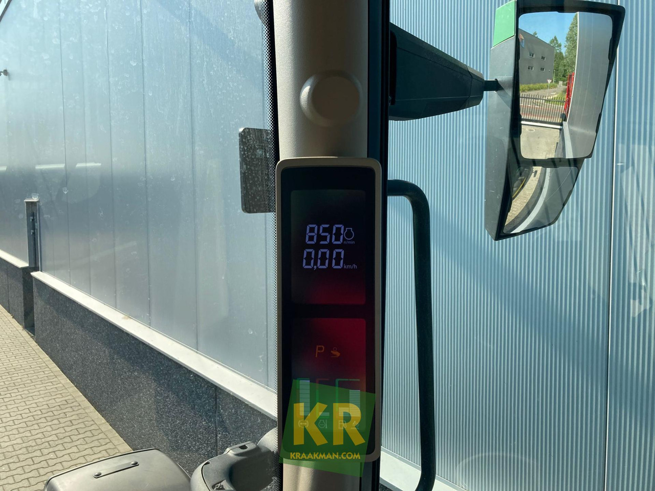 New Farm tractor 6R 155 John Deere: picture 16