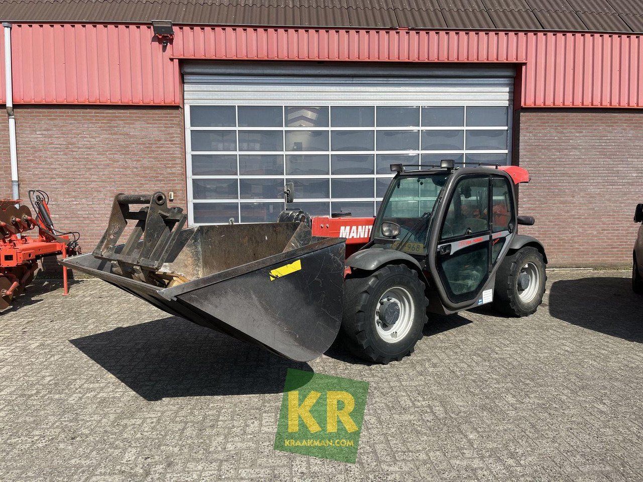 729 Manitou - Telescopic handler: picture 1 729 Manitou - Telescopic handler: picture 1