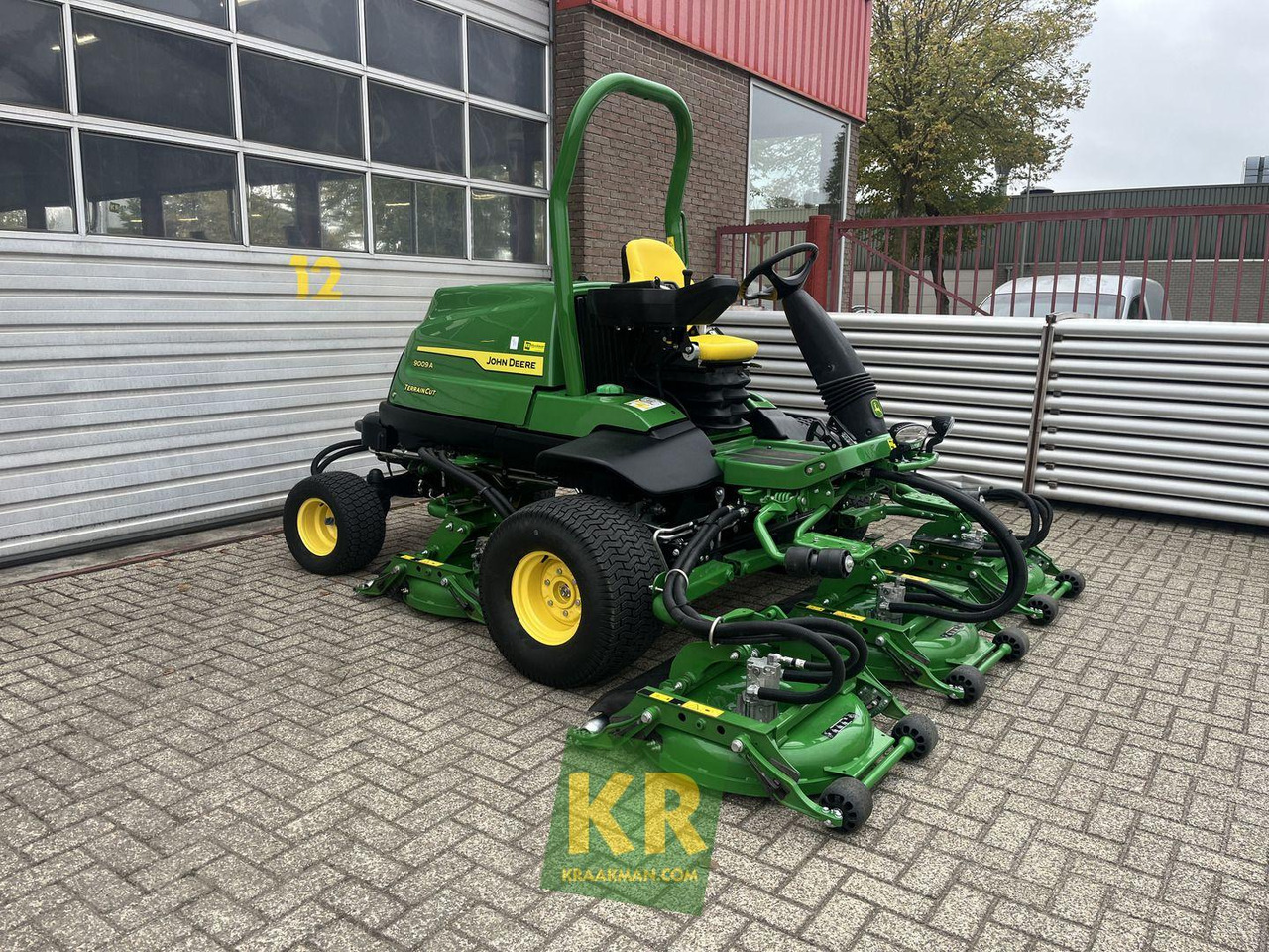 9009A John Deere - Garden mower: picture 2 9009A John Deere - Garden mower: picture 2