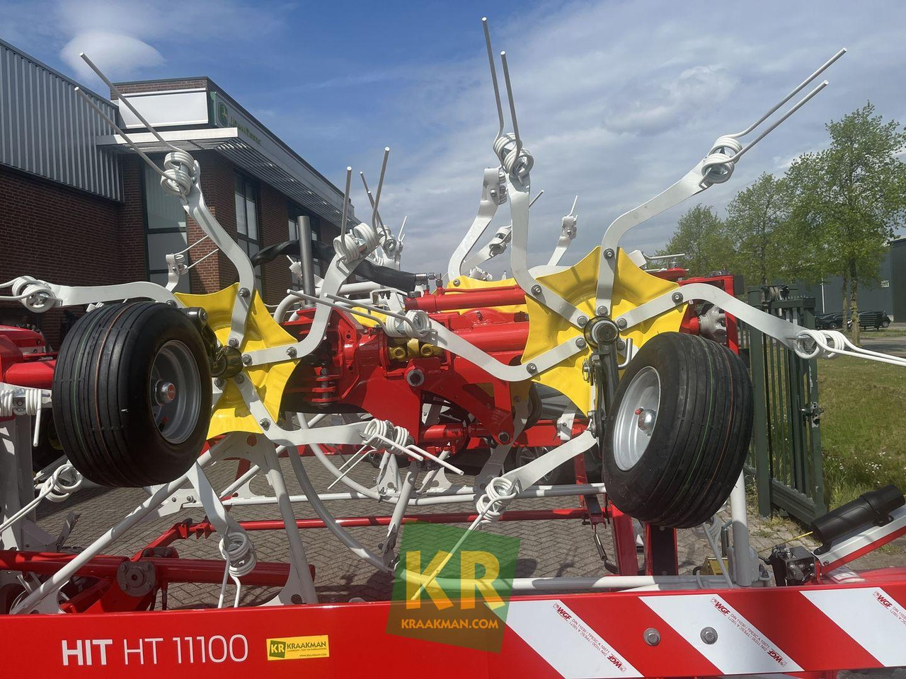 HIT HT 11100 Pottinger  - Tedder/ Rake: picture 4 HIT HT 11100 Pottinger  - Tedder/ Rake: picture 4