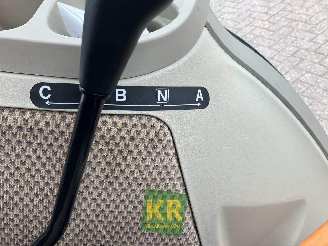 John Deere 3039R - Mini tractor: picture 2 John Deere 3039R - Mini tractor: picture 2