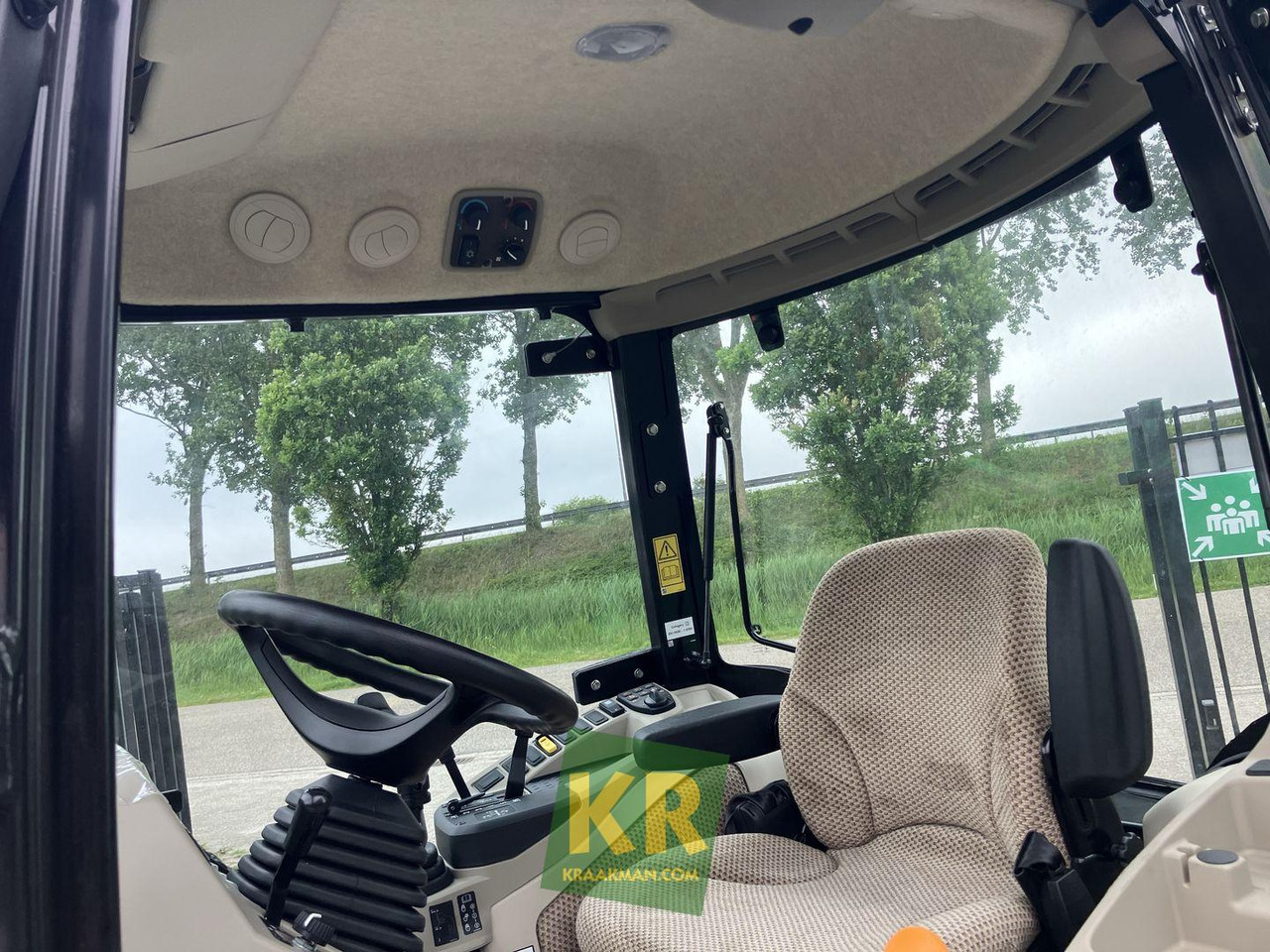 John Deere 3039R - Mini tractor: picture 5 John Deere 3039R - Mini tractor: picture 5