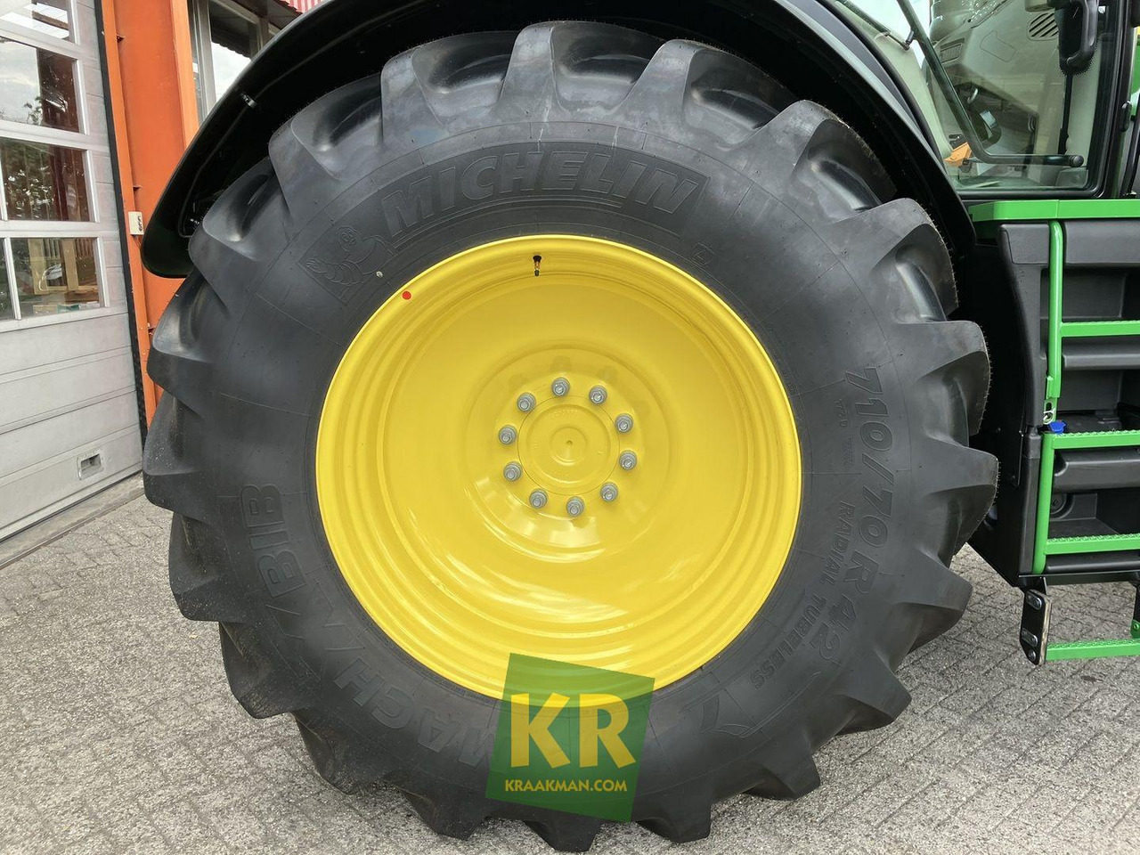 New Farm tractor John Deere 6R 230: picture 11