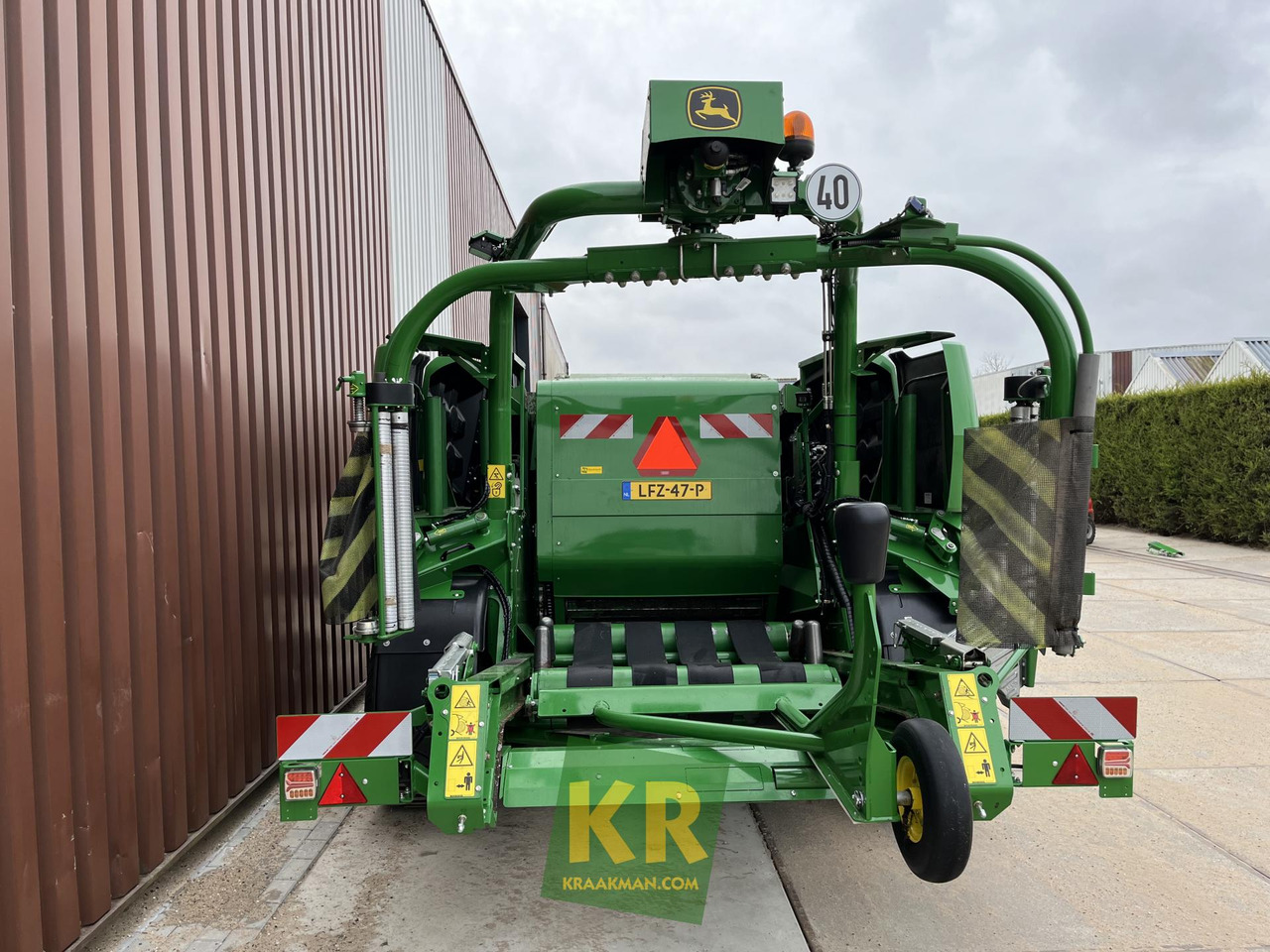 John Deere C441R - Round baler: picture 4 John Deere C441R - Round baler: picture 4