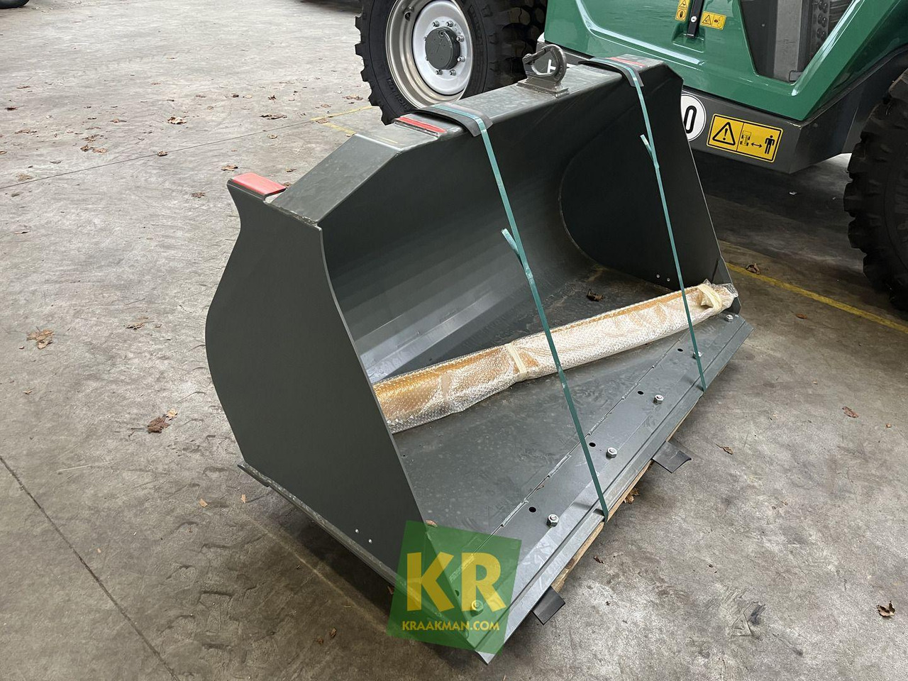 Kramer Voorzetstukken - Loader bucket: picture 1 Kramer Voorzetstukken - Loader bucket: picture 1