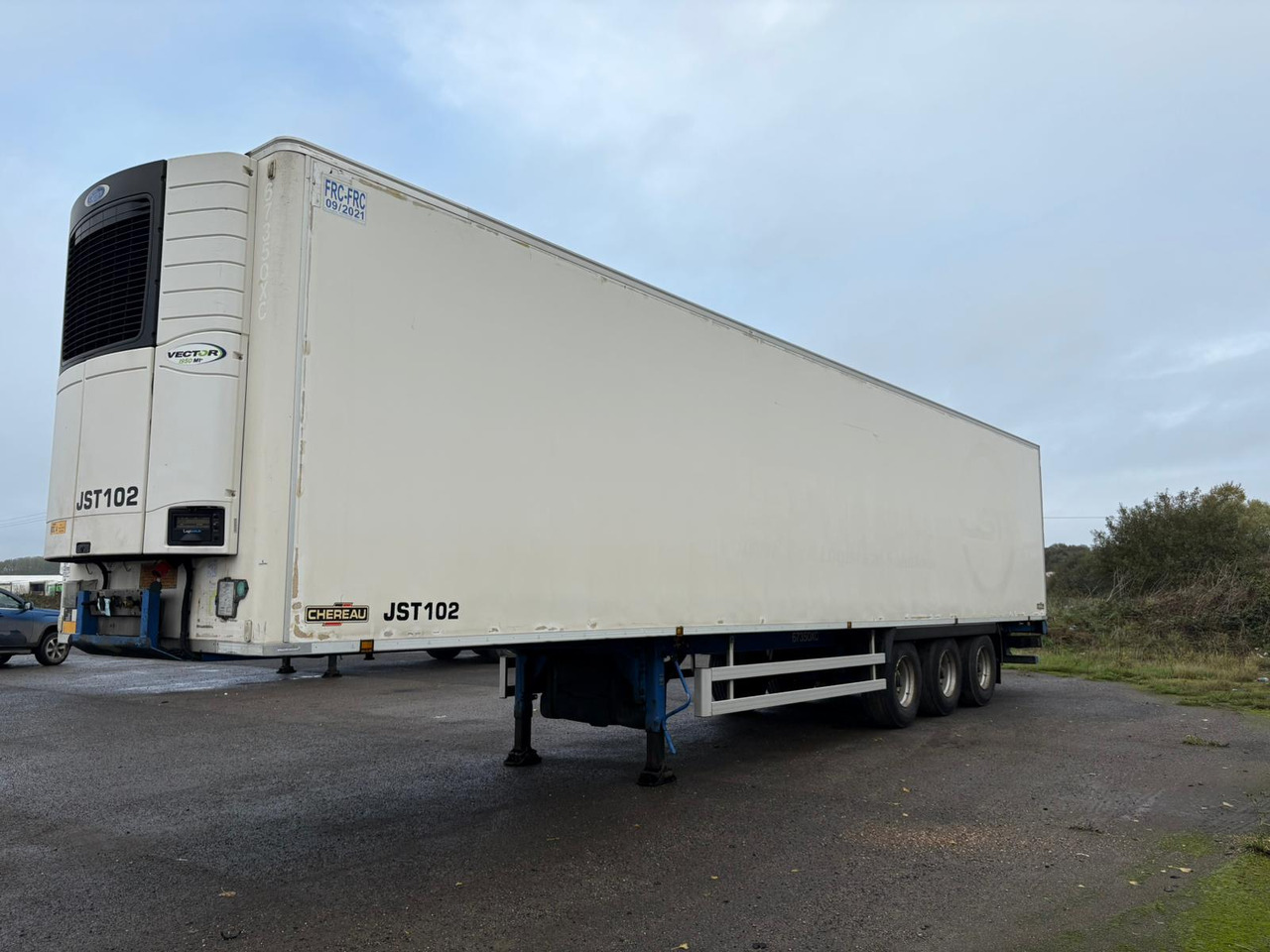 Chereau 2015 Vector 1950MT – JST102 - Refrigerator semi-trailer: picture 1 Chereau 2015 Vector 1950MT – JST102 - Refrigerator semi-trailer: picture 1
