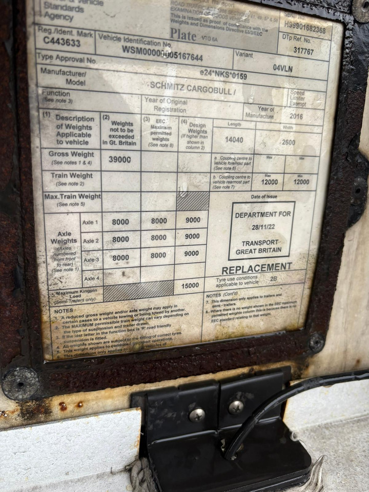 Schmitz Cargobull 2016 TK SLXe 300 – BTK110 - Refrigerator semi-trailer: picture 5 Schmitz Cargobull 2016 TK SLXe 300 – BTK110 - Refrigerator semi-trailer: picture 5