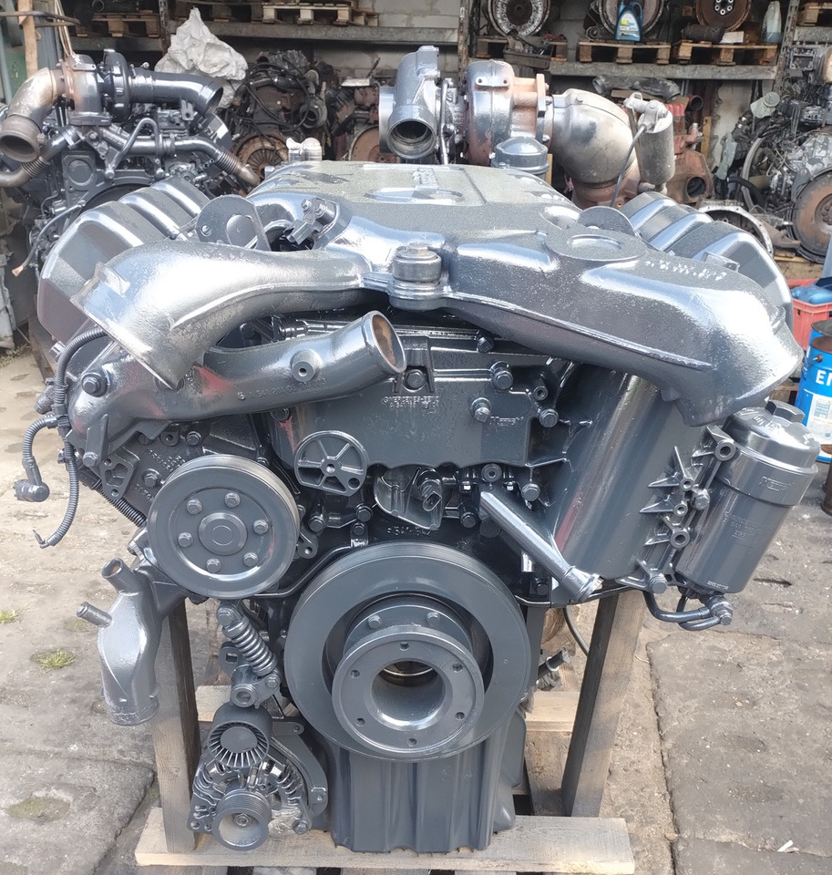 MERCEDES ACTROS OM501 LA 541 V6 MP2 MP3 EURO 5 - Engine and parts: picture 3 MERCEDES ACTROS OM501 LA 541 V6 MP2 MP3 EURO 5 - Engine and parts: picture 3