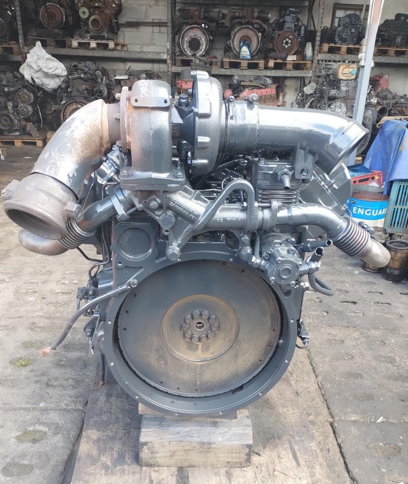 Mercedes Actros OM501 LA MP1 V6 EURO 3 - Engine and parts: picture 4 Mercedes Actros OM501 LA MP1 V6 EURO 3 - Engine and parts: picture 4