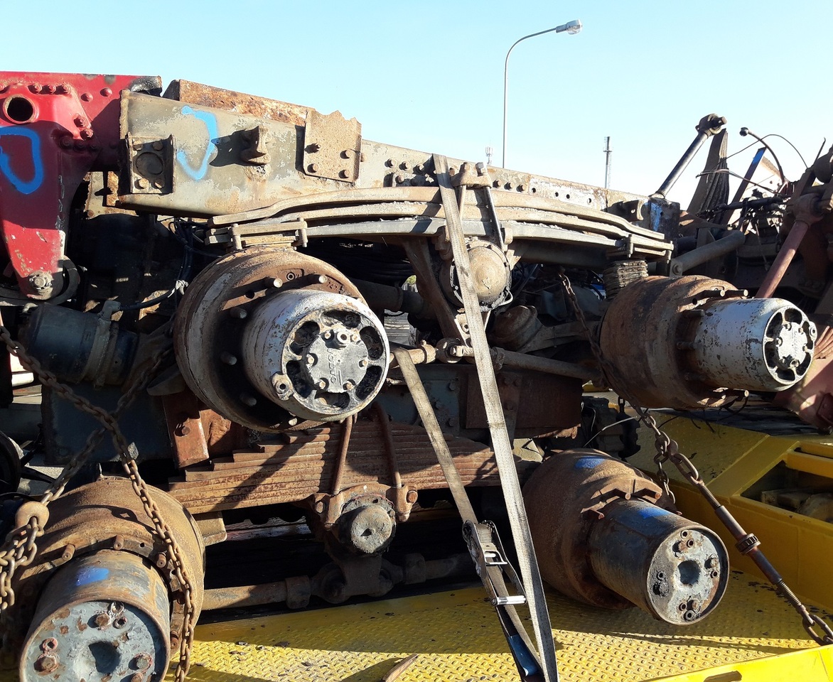 VOLVO FH 12 FH16 FM - Axle and parts for Truck: picture 1 VOLVO FH 12 FH16 FM - Axle and parts for Truck: picture 1