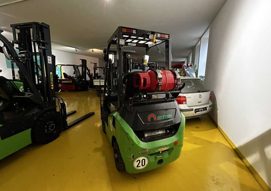 Artison PFG18.45 - LPG forklift: picture 3 Artison PFG18.45 - LPG forklift: picture 3