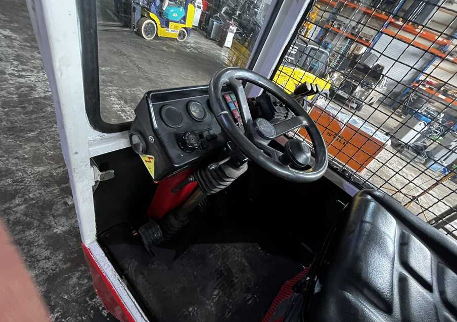 Fantuzzi SF30 - Side loader: picture 3 Fantuzzi SF30 - Side loader: picture 3