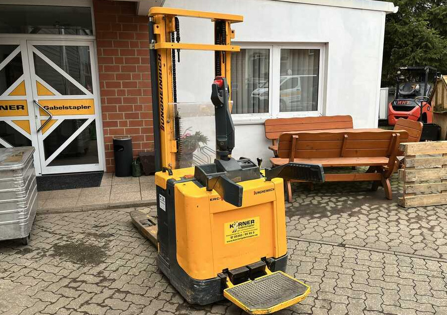 Jungheinrich ERC14 - Stacker: picture 4 Jungheinrich ERC14 - Stacker: picture 4