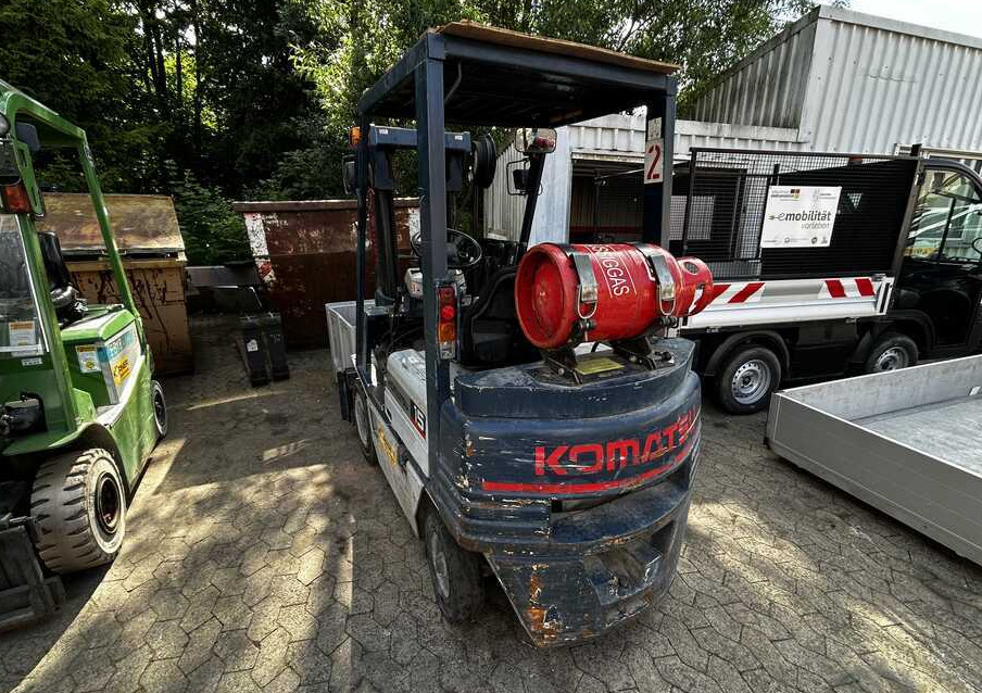 Komatsu FG15HT-15 - LPG forklift: picture 3 Komatsu FG15HT-15 - LPG forklift: picture 3