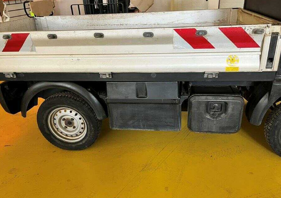 Mega E-Worker Kipper - Electric utility vehicle: picture 4 Mega E-Worker Kipper - Electric utility vehicle: picture 4