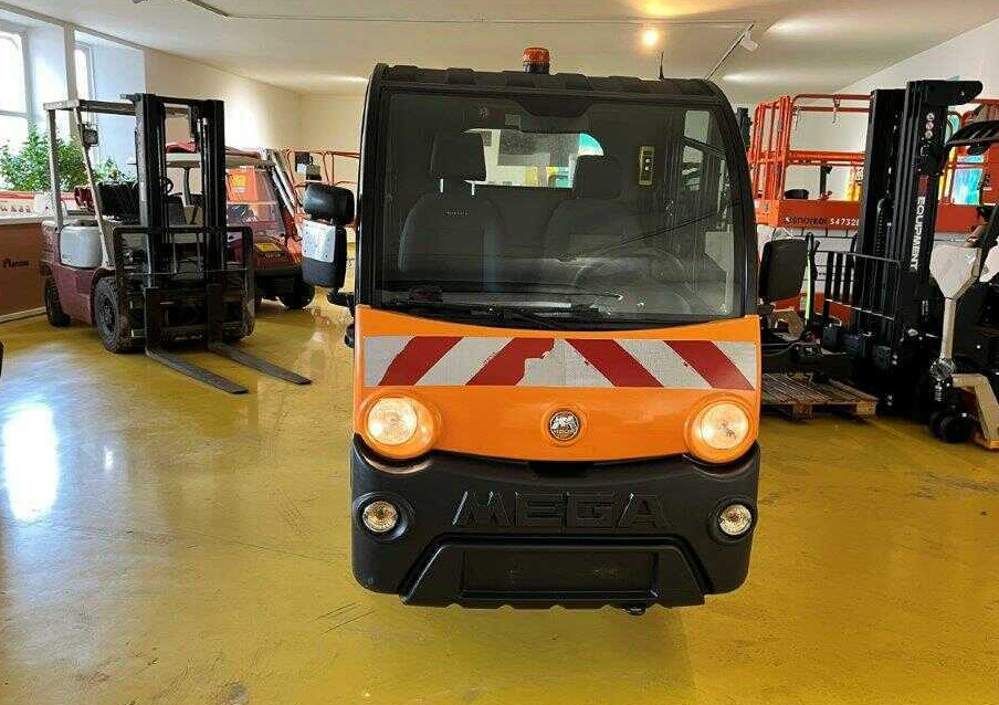 Mega E-Worker Kipper - Electric utility vehicle: picture 3 Mega E-Worker Kipper - Electric utility vehicle: picture 3