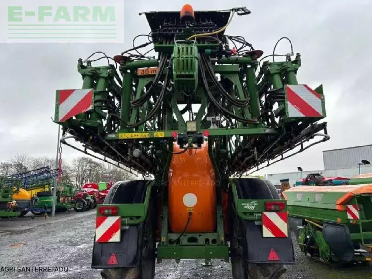 Trailed sprayer Amazone ux 3200: picture 10