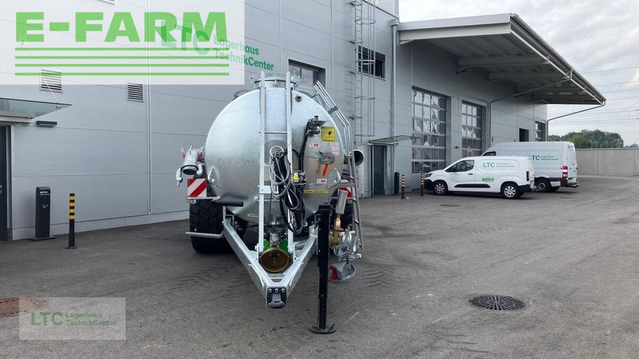 Bauer p 92 - Slurry tanker: picture 4 Bauer p 92 - Slurry tanker: picture 4