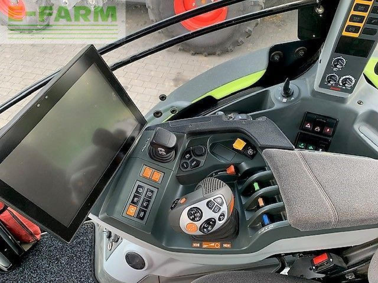 Farm tractor CLAAS axion 930 cmatic cebis CMATIC CEBIS: picture 12 Farm tractor CLAAS axion 930 cmatic cebis CMATIC CEBIS: picture 12