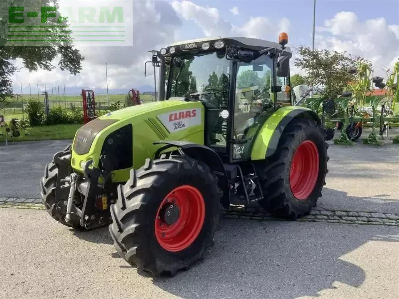 CLAAS axos 340 cx CX - Farm tractor: picture 4 CLAAS axos 340 cx CX - Farm tractor: picture 4