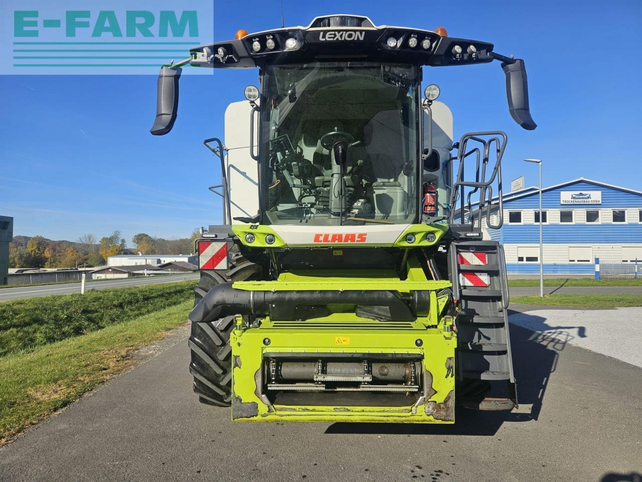 CLAAS lexion 7500 - Combine harvester: picture 2 CLAAS lexion 7500 - Combine harvester: picture 2