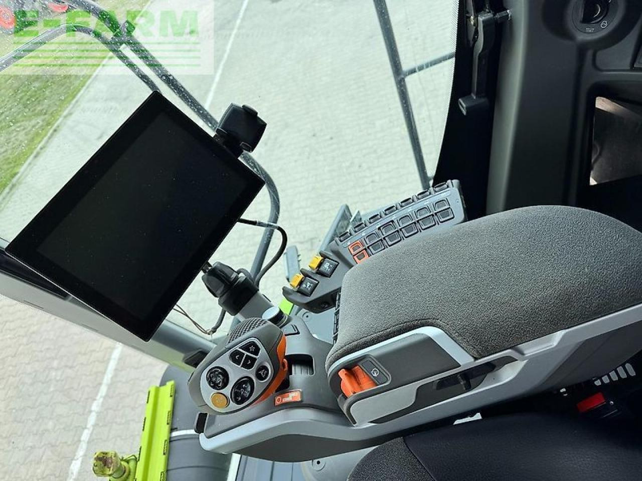 Combine harvester CLAAS lexion 8700 tt: picture 16