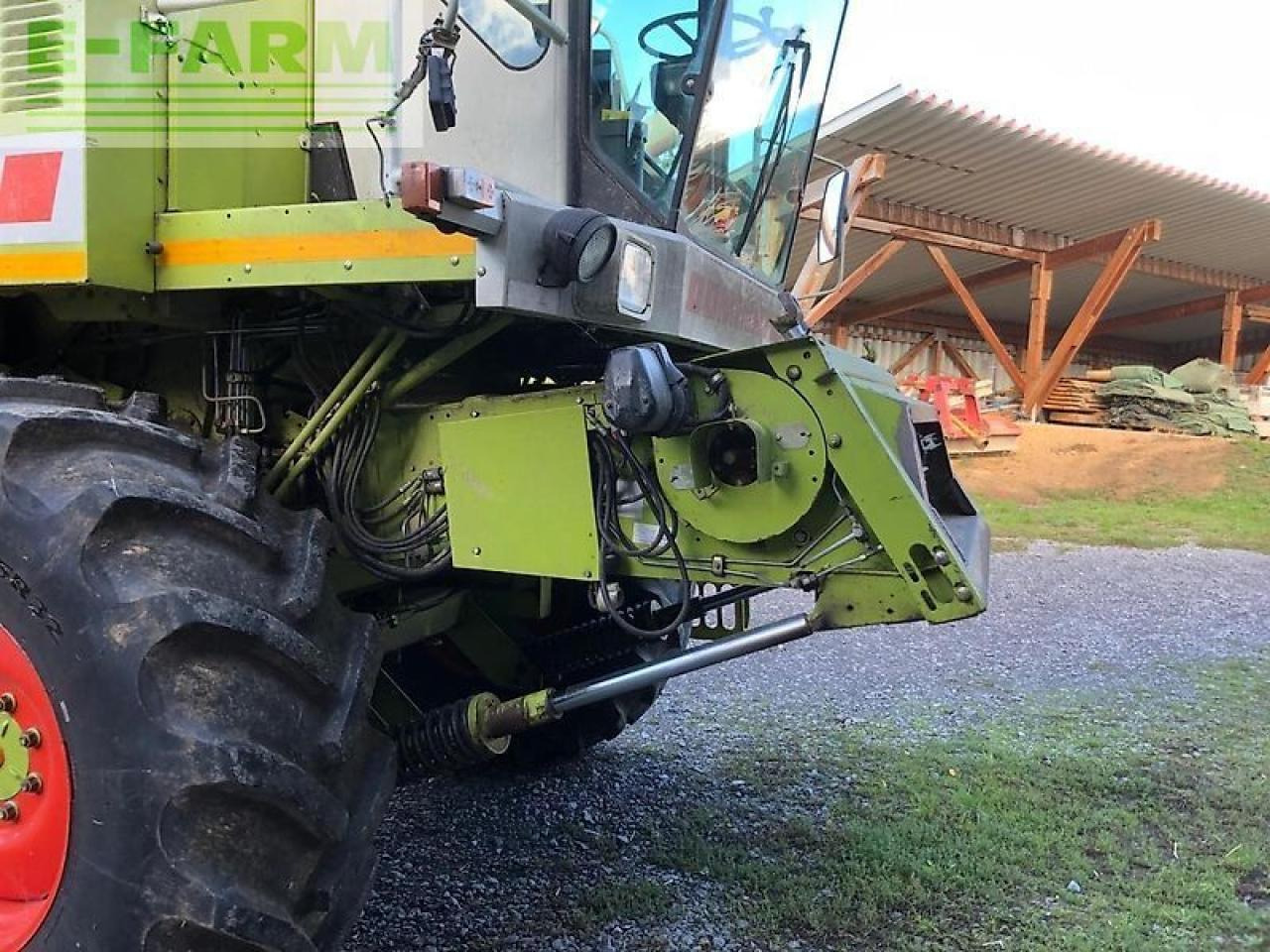 CLAAS mega 208 - Combine harvester: picture 5 CLAAS mega 208 - Combine harvester: picture 5