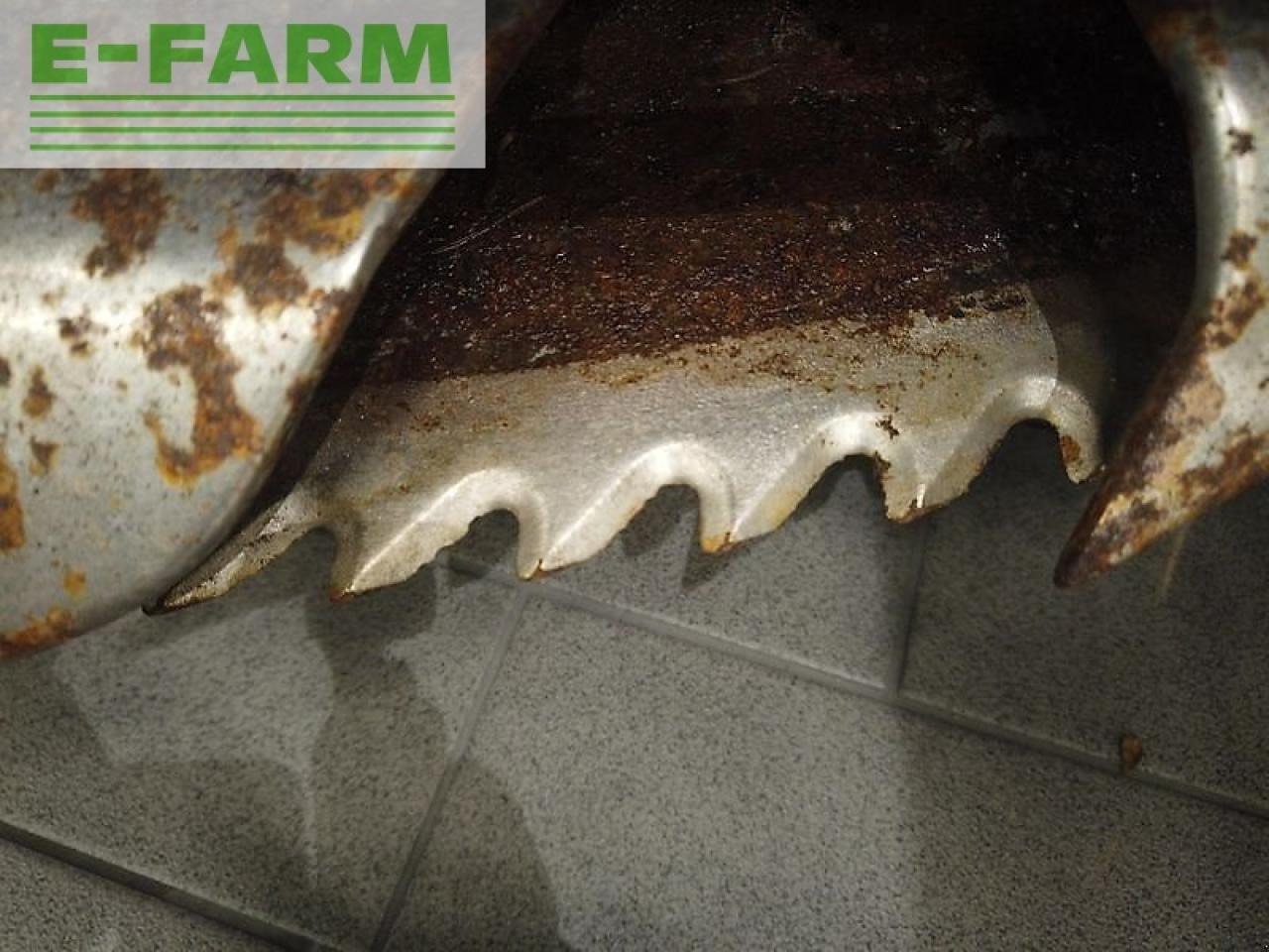 Forage harvester attachment CLAAS orbis 900: picture 15 Forage harvester attachment CLAAS orbis 900: picture 15