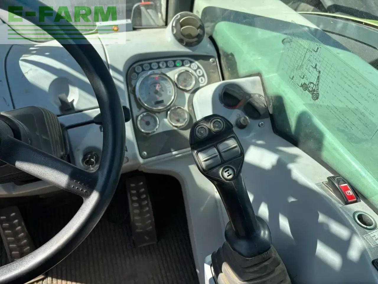 Telescopic handler CLAAS scorpion 7030: picture 6