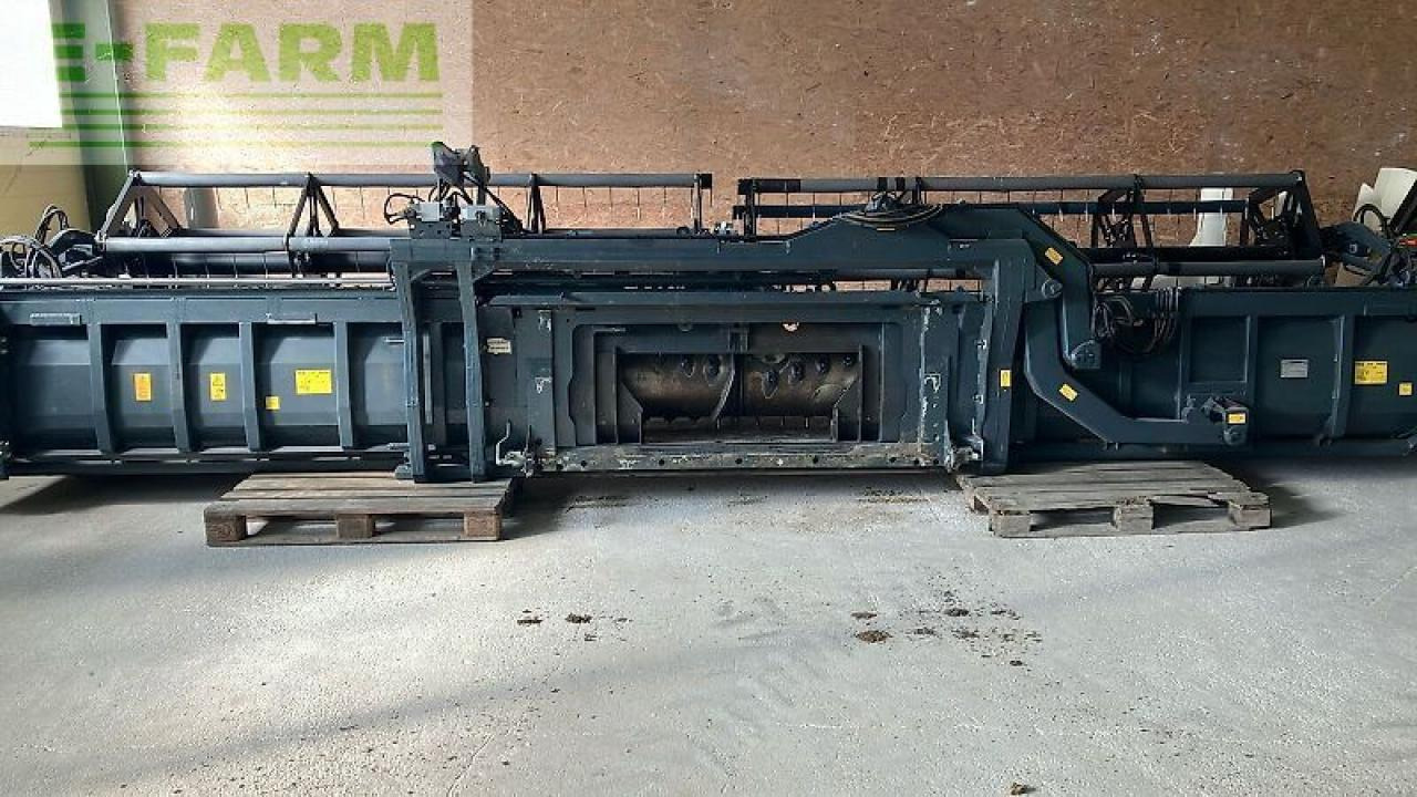 Combine harvester CLAAS tucano 560 montana: picture 10 Combine harvester CLAAS tucano 560 montana: picture 10